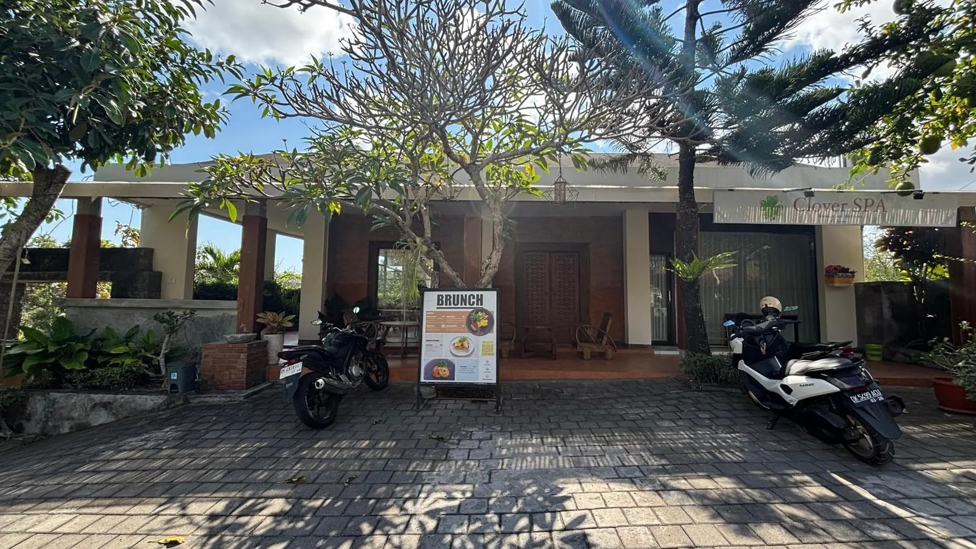 Konukevi Clover Bali Jimbaran